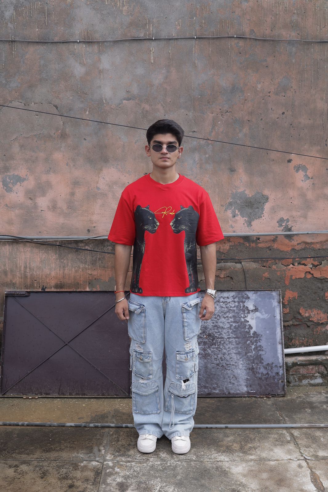 002, Debut Colletion